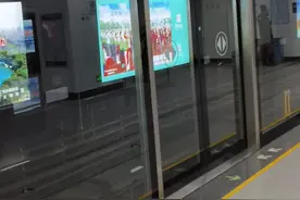 昆山之后，江苏第二个开通地铁的县级市，镇江句容，于2021年通车。句容地铁的开通使得镇江也成为南京，苏州，无锡，常州，徐州之后，江苏第6个有地铁的地级市。 #江苏 #地铁 #地铁随拍 #句容 #镇江视频封面