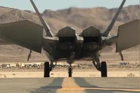 F-22 猛禽 1990年首飞#战斗机 #f22猛禽 #军迷发烧友视频封面