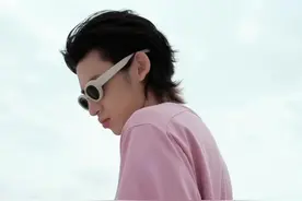 @小鬼-王琳凯😈  开启海岛骑行，自由追风！第七期#音你而来 中午12:00优酷上线！视频封面