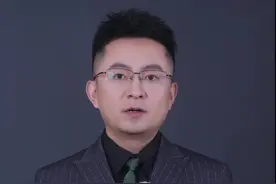 交警：我不会砸你们的饭碗  权为民所用 情为民所系 #交警一句饭碗我不砸获赞 #饭碗我不砸 #于全东 #大v说 #声量计划视频封面