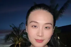 今天带大家看看我们徐闻美丽的南极村🥰 今晚八点还没有天黑，民宿也是好美好梦😘视频封面