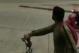 印度的豆腐渣工程！视频封面