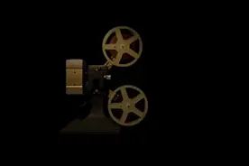 #热门话题 俗话说“人老珠黄”而“珠黄”指的是什么意思呢