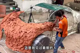 花费近两年时间，纯手工打造布加迪超跑#打造汽车  #布加迪视频封面