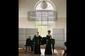 和巴洛克女孩小马老师在瑞士的第一次重唱合作视频封面