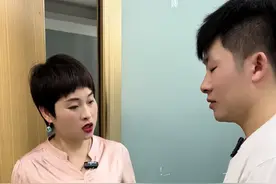 主管找开锁师傅开锁，说好的一百，最后只给五块，觉得他不值一百块#老板娘 #正能量 #职场那些事视频封面