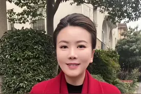 立春记得吃春饼，嚼萝卜，梳梳头，还有躲春喔！～～你的家乡那里立春还会吃什么做什么吗？#明日立春 #立春咬一口春天 #立春视频封面