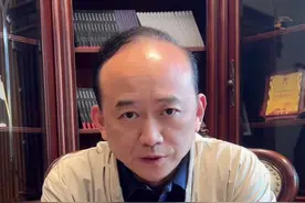 俄罗斯卢布崩了！ #传奇人物 #经典案例 #重大新闻视频封面