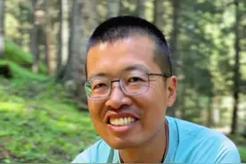 松乳菇炒腊肉，家乡味道！#野生菌 #大自然的馈赠 #采蘑菇 #菌子的季节 #松乳菇