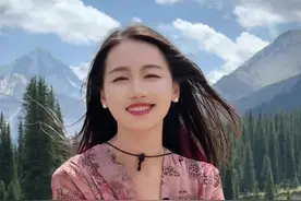 万里戍边守家园，260年前，锡伯族书写了一段辉煌壮阔的民族史诗。#新疆#保卫祖国#家国情怀#锡伯族#情感共鸣视频封面