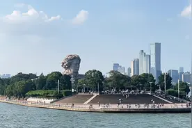 来长沙必打卡的岳麓山湘江游轮终于上抖音团购啦 ！宝子们视频封面