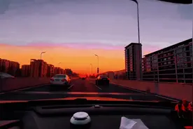 你最好是一辈子都不理我，断了我所有的念想，不要我半条M