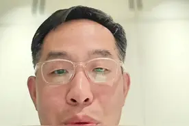 超前学不是目的而是手段，科学合理有计划的超前学是关键，更为重要的是开始时间，因为一旦错过小学的时机，再谈超前已经来不及了，所以切记早开始比晚开始好，多学比少学强#聂伟东 #聂伟东中考数学 #聂伟东老师数学课堂