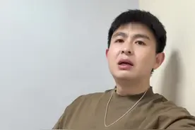 王楚钦孙颖莎一天吓我三跳！#王楚钦晋级多哈世乒赛男单八强 #王楚钦 #孙颖莎 #莎头组合