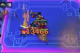 戴上暗行者之爪卡在角落的三星狗头#金铲铲之战 #游戏日常