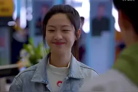 这就是传说中的，青梅竹马吗？爱了爱了。#实在憋不住就笑出来吧视频封面