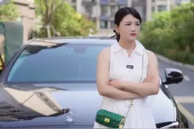 送外卖的小伙子成功相亲到了美女#情感视频封面