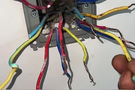 @抖音短视频 @抖音创作者中心 @抖音热点 #电工 #电工知识 #开关插座灯具安装 插座没电打开插座蒙圈了视频封面