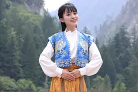 经典好听！《白龙马》完整版，西游记主题曲手势舞#西游记#小团子#小一姐姐视频封面