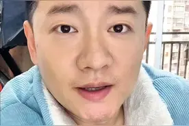 男子骑车险些被风筝线割伤，提醒对方后结果遭到对方反向教育 #风筝线很危险 #内容启发搜索视频封面