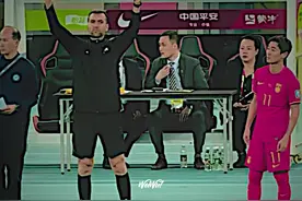 新加坡场上那几个 你们读过研究生吗？#韦世豪