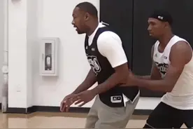 0号特工大将军阿里纳斯单打技术真的太细节了 #抖音篮球季 #阿里纳斯视频封面