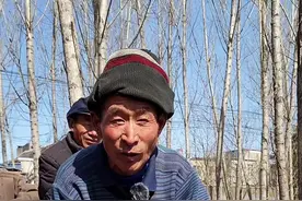 斧头断掉了大爷也能修#老手艺 #山东大集