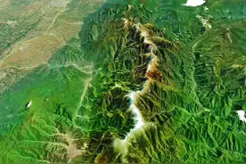秦岭，东西绵延1600公里，横跨在中国的中部 是神州南北界，华夏分水岭#卫星地图 #地理知识 #大美中国 #秦岭视频封面
