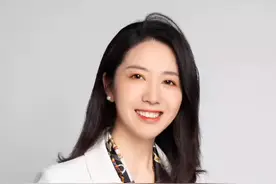 违规的取缔了，合规的如何做到同样的高性价比和便捷性？#电视收看明白卡 明明白白消费，更要实实在在降费#电视家 #电视直播软件 #新闻姐 @抖音短视频