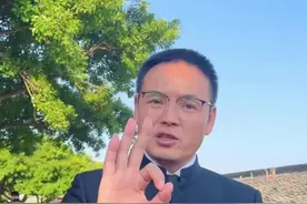 女人脖子上有颗痣，叫苦情痣 苦情痣苦半世，是真的吗？#女人 #苦情痣 #民间故事视频封面