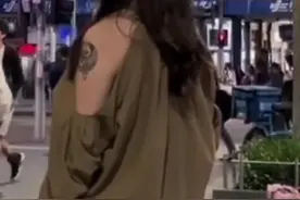 你别说，这个版本的#好汉歌 还自有一番滋味#音乐 #神级翻唱视频封面