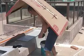 强者从不抱怨环境，而是用实际行动去改变现状！ #夏天高温天气 #注意防暑 #高温  @老魏的新生活 #记录工地上的点点滴滴