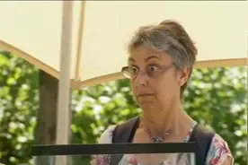 请你吃花生米 #名场面 #老外真会玩 #万万没想到 #美剧推荐 #综艺视频封面