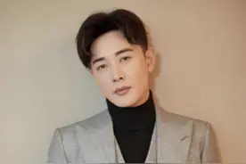 罗晋不仅在事业上有这不俗的成就，在家庭上也是个妥妥的好男人#人物故事 #正能量 #罗晋 #内容启发搜索视频封面