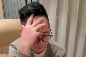 力劝去巴取老婆的粉丝 我一直都在极力劝阻嫁巴.取巴的同胞.抛开饮食习惯.文化差异可以让你奔溃.#巴基斯坦 #中巴友谊@皮衣哥好物推荐 @皮衣哥生活好物视频封面