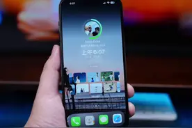 苹果手机的桌面主题比安卓好看？ iPhone设置桌面主题详细教程。透明化小组件。#ios18 #iphone #灵动小组件视频封面