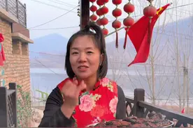 过年餐桌上必不可少的一道菜，熏鲅鱼，色香味俱全，冷热都能吃，大家试试吧#我的乡村生活 #新农人计划2025 #熏鲅鱼家常做法视频封面