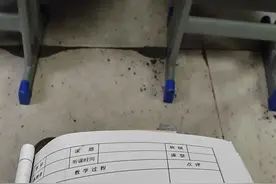 刷到一个有意思的视频，作者问，“马上中考了，孩子考不上普高，怎么办，求推荐一个私立高中。” 翻来评论区 “初中上私立可以理解。高中如果连普高都考不上 ，去私立的意义是啥？去混谁会长身体么？” “有钱继续上私立？大学上私办，这辈子投资上百万，有多少回本？” “在邳县，除了运明炮城，可能其他大部分是单招。” “这个问题问的，你自己觉得还有必要上吗？”视频封面