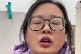那句“这辈子除了我的爸爸，你是我最信任的男人吧”听着好难过#句号 #邓紫棋 #邓紫棋演唱会 #大碗姐视频封面