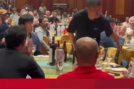 一晃三十年过去了，有多少人还记得他们#傅玉斌 #辽宁足球#十连冠@一陆阳光 @浓香60 @假设先生视频封面