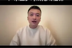 广东宏远男篮 祝：胡明轩27岁生日快乐，加油努力自律的人。#杜锋 #胡明轩 #广东宏远视频封面