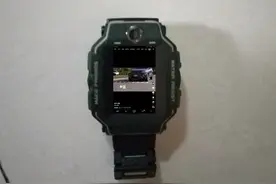 小天才电话手表能看抖音了