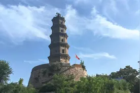 该塔位于禹州东南范坡，为5层砖塔，目前保存基本完好
