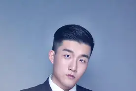 没人心疼他们吗？九江教资考试突降大雨 手机淋湿#教资考试#万万没想到 #考完教资的我belike