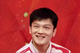 6月8日，樊振东许昕等上训，高考生纷纷喊话樊振东回国家队#樊振东 #国乒