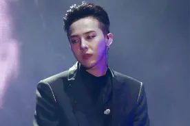 #谎言前奏一响代入感拉满 BIGBANG成名曲《谎言》超燃现场版视频封面