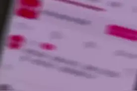 警惕新型金融骗局，不法贷款中介海量发布短视频，煽动剪掉信用卡关掉花呗，原来是为高利贷引流，#小伙轻信假科普陷入利滚利。