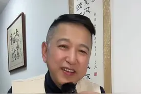 女士禁不住诱惑，去奢侈品店，看到自己一个月工资，挂在一条内裤上，有了太监逛青楼的无力感。多大的脚穿多大的鞋，多远的志向走多远的路#适合自己的才是最好的#生活感悟 #情感共鸣 #原创作品 #萌叔叙事视频封面