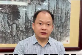 孟子说：天将降大任于斯人也，必先苦其心志，劳其筋骨，饿其体肤，空乏其身，行拂乱其所为，所以动心忍性，增益其所不能也！#商业思维 #老板思维 #邓德庚视频封面
