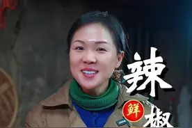 今天分享一道熬辣椒红油的做法，熬出来色泽红亮，辣味适中，香味十足，你也做起来吧#熬红油#辣椒油#民间传统美食视频封面